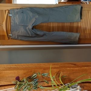 Patagonia gore-tex ski / snowboard pants